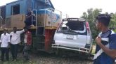 ভাটেরায় ট্রেনের ধাক্কায় নোহা লন্ডভন্ডঃ ঘটনাস্থলেই শিশুসহ ৫ জনের প্রাণহানি