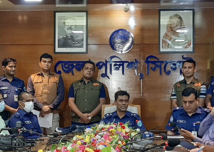 ‘সিআইডি দেখেই এটিএম বুথে ডাকাতির পরিকল্পনা ’