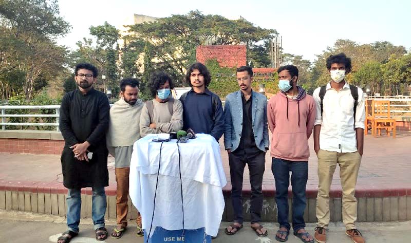 আলোচনার জন্য শিক্ষামন্ত্রীকে শাবিতে আসতে হবে: আন্দোলনকারী