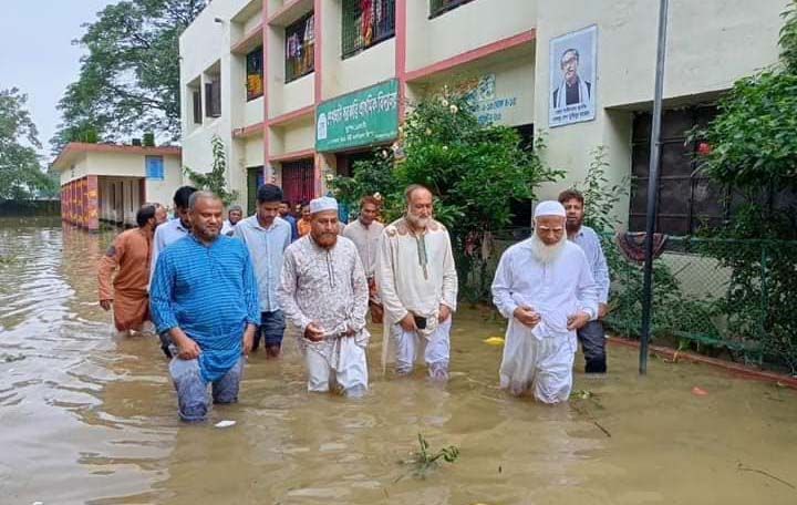 জামায়াতের ব্যাপক ত্রাণ তৎপরতা || গণমাধ্যমের রহস্যজনক নীরবতা