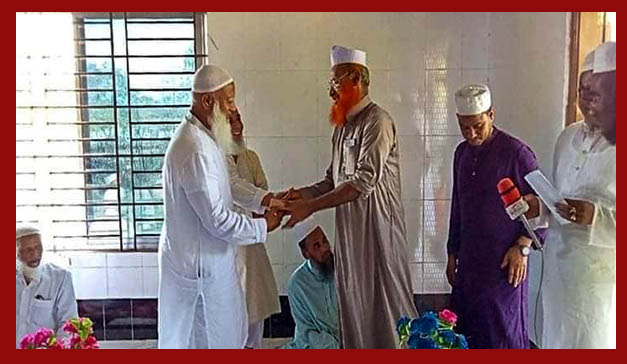 বিরল ঘটনাঃ জামায়াতের পক্ষ থেকে জমিয়তকে ৫ লাখ টাকা অনুদান