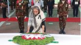 টুঙ্গিপাড়ায় বঙ্গবন্ধুর সমাধিতে শ্রদ্ধা জানালেন প্রধানমন্ত্রী
