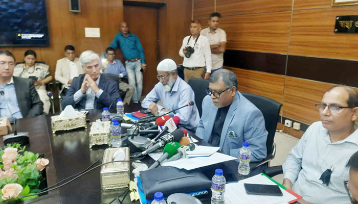 ডেঙ্গু নিয়ন্ত্রণে ১০০ মিলিয়ন ডলার দেবে বিশ্বব্যাংক: স্বাস্থ্যমন্ত্রী