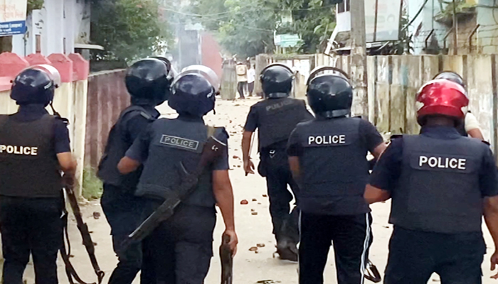 হবিগঞ্জে সংঘর্ষ: গুলিবিদ্ধ বিএনপির ৩ নেতা সিলেটে, ওসি ঢাকায়