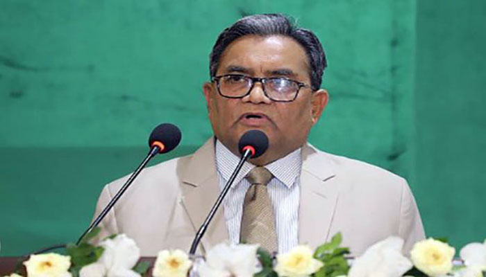 বিদায় বেলায় কাঁদলেন প্রধান বিচারপতি