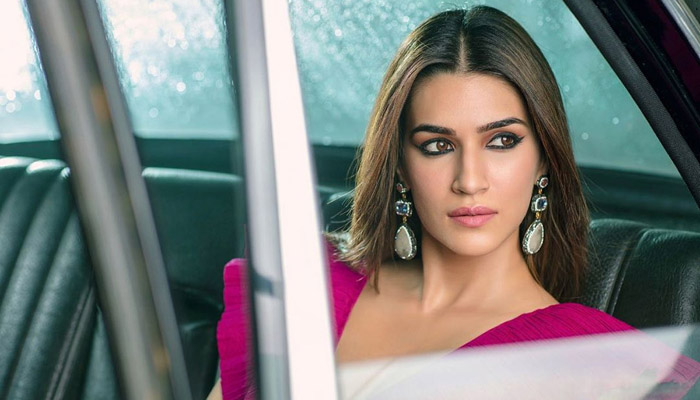জীবনসঙ্গী খুঁজছেন কৃতি শ্যানন