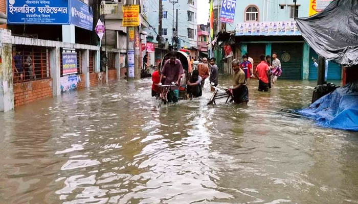 ভারী বৃষ্টিতে তলিয়ে গেছে ময়মনসিংহ শহর