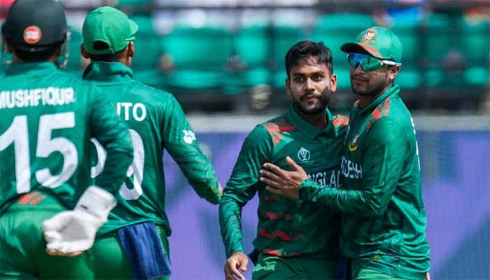১৫৬ রানেই অলআউট আফগানিস্তান