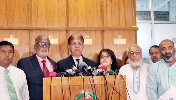 ৩০০ আসনে প্রার্থী দেবে তৃণমূল বিএনপি