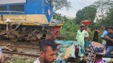 ভৈরবে ভয়াবহ ট্রেন দুর্ঘটনা: স্বজনদের আহাজারি
