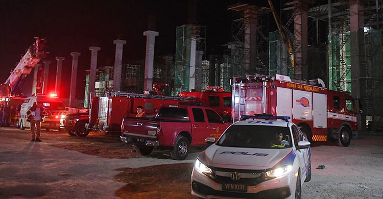 মালয়েশিয়ায়  ভবন ধসে তিন বাংলাদেশির মৃত্যু