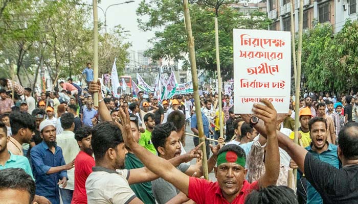 কেন নেতা-কর্মীদের আন্দোলনে সক্রিয় করতে পারছে না বিএনপি?