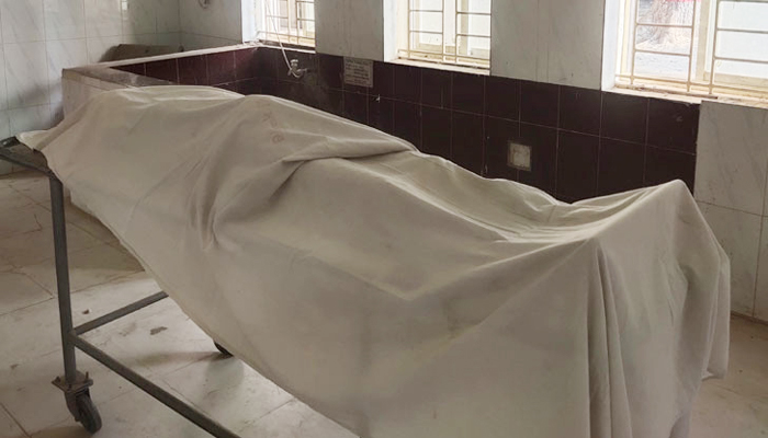 প্রতিবেশীর ছুরিকাঘাতে বৃদ্ধের মৃত্যু