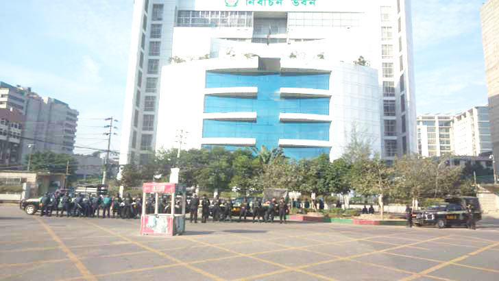 নির্বাচন কমিশন ঘিরে বিশেষ নিরাপত্তা বলয়