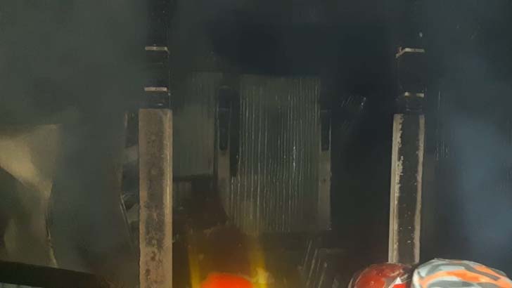 আগুনে পুড়ে যুবকের মৃত্যু