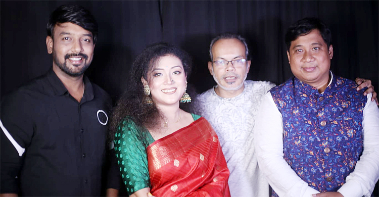 রাজীব ও প্রিয়াংকার কণ্ঠে ‘জয় হোক’