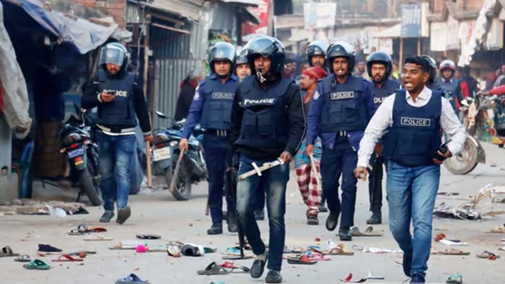 আ.লীগ-স্বতন্ত্র সংঘর্ষে রণক্ষেত্র বাগমারা