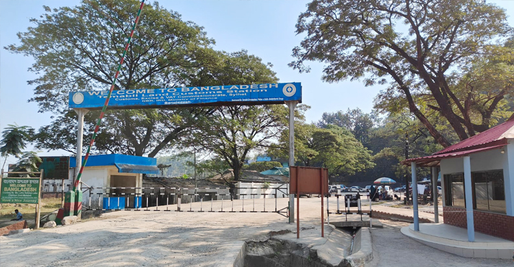 তামাবিল স্থলবন্দরে পাথর আমদানি বন্ধ