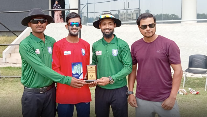 আমিনুলের অলরাউণ্ড নৈপূণ্যে ইসমাইল এসসিকে গুঁড়িয়ে দিলো হোয়াইট মোহামেডান!