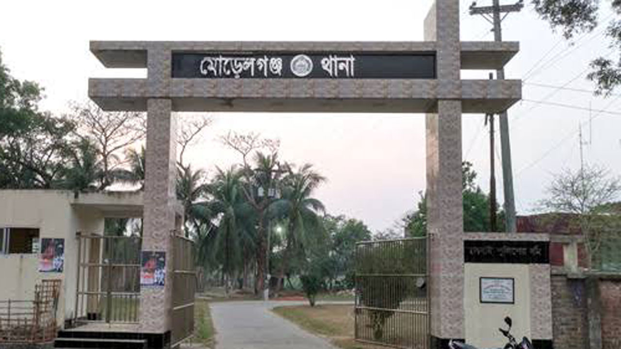 ৫ বছরের শিশুকে ধর্ষণচেষ্টা, ভ্যান চালক আটক