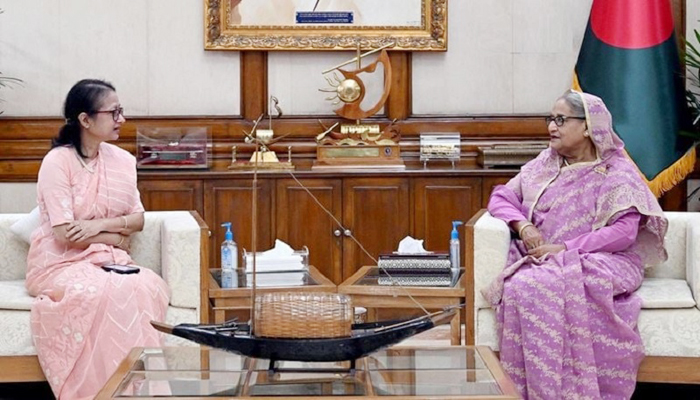 আর্থ-সামাজিক উন্নয়নে এডিবির সহায়তা চেয়েছেন প্রধানমন্ত্রী