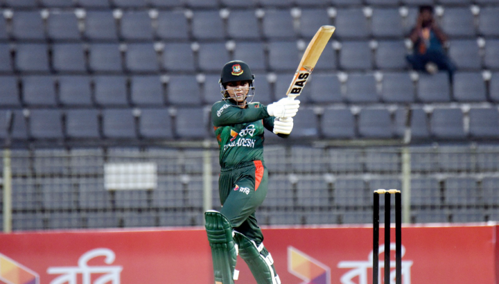 বড়ো জয় দিয়ে সিরিজ শুরু করলো ইন্ডিয়া!