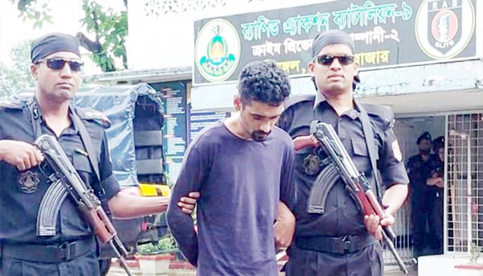 শ্রীমঙ্গলে অস্ত্র-মাদকসহ ব্রিটিশ নাগরিক আটক