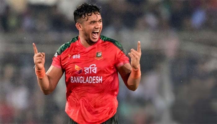 তাসকিনের বোলিং তোপে ব্যাকফুটে নেদারল্যান্ডস