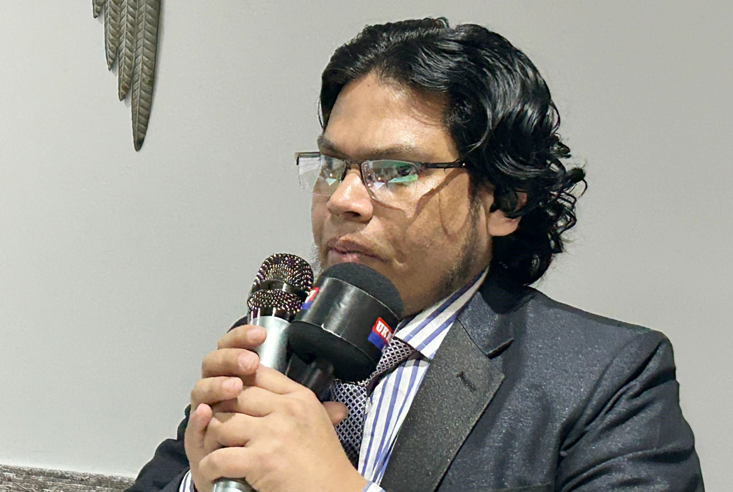 জামায়াত নেতা ছমির আহমদ এর বাসায় পুলিশের অভিযান, ব্যাপক তল্লাশি
