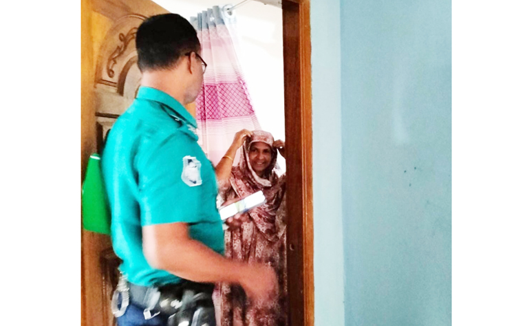 দক্ষিণপাড়ার সাইফুরকে ধরতে বাড়িতে পুলিশের অভিযান