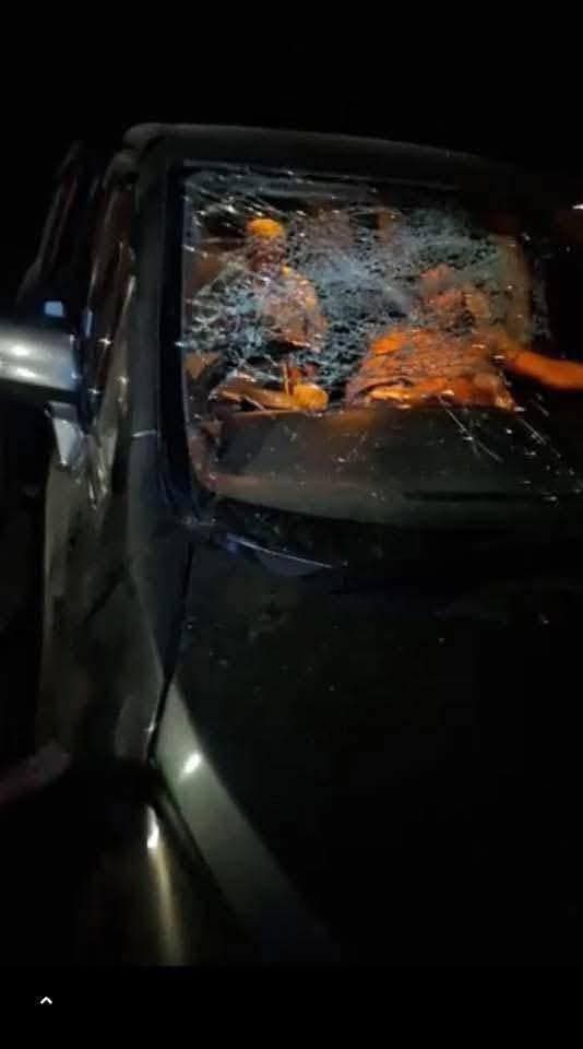 জুড়ীতে জামায়াত নেতা ও এমপি প্রার্থীর ভাইর গাড়ীতে হামলা♦️গুরুতর আহত ৪