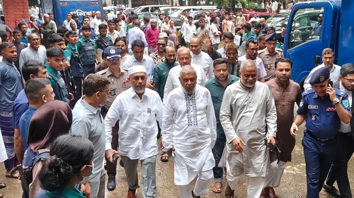 সুরঞ্জিত হত্যাচেষ্টা মামলায় আরিফ-বাবর-গৌছসহ খালাস ৯ : একজনের মৃত্যুদণ্ড