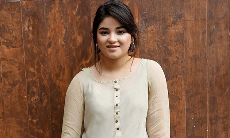 ধর্মের কারণে বলিউড ত্যাগের ঘোষণা জায়রার