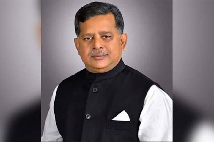 অস্ত্র নিয়ে উড়োজাহাজে যাওয়া সম্ভব না: বিমান প্রতিমন্ত্রী