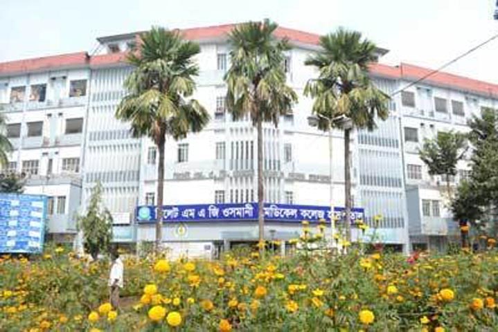 ‘এনজিওগ্রাম’ নয় যাচ্ছে ‘হার্ট লান’ মেশিন